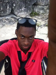 Meet your Posher, Ricardo